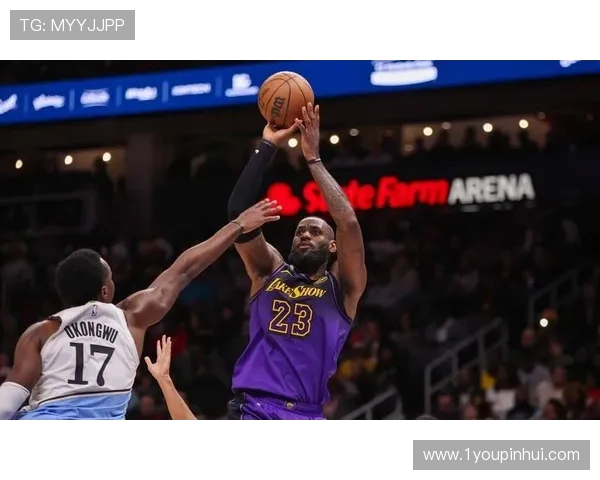 洛杉矶湖人迎战强敌,巅峰对决全场燃情,球迷热议焦点赛事精彩回顾