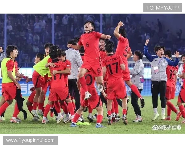 国足与韩国激战全场精彩回放尽在此处不容错过